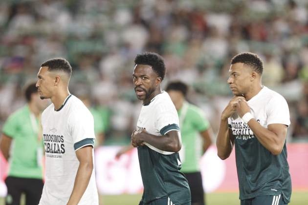 Vinicius i Mbappé no van secundar la campanya de solidaritat amb Ceuta (EFE) Vinicius i Mbappé no van secundar la campanya de solidaritat amb Ceuta (EFE)