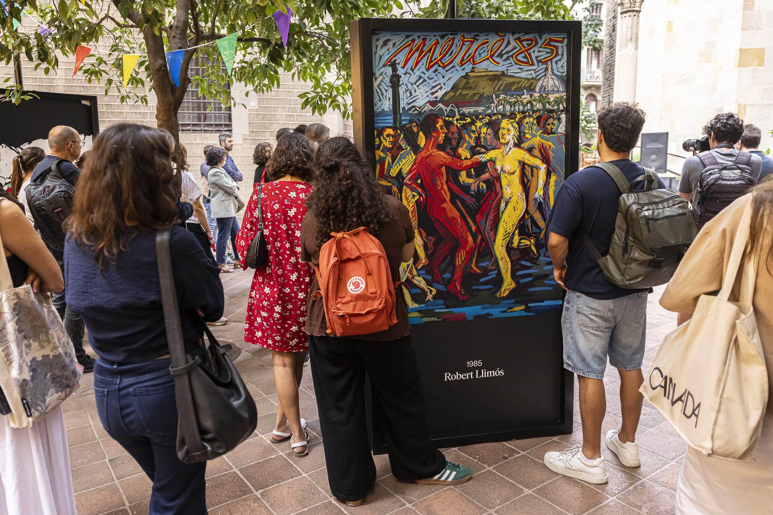 Del más polémico al más consensuado, una retrospectiva reúne los carteles de la Mercè desde 1979