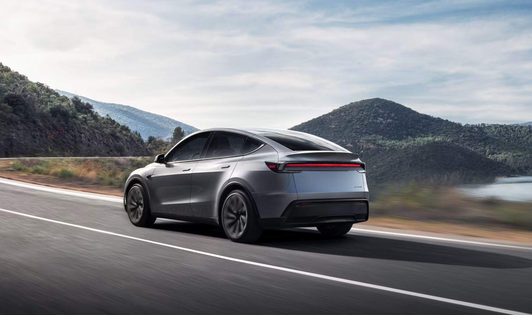Tesla muestra lo increíble que es su conducción autónoma en las difíciles carreteras españolas