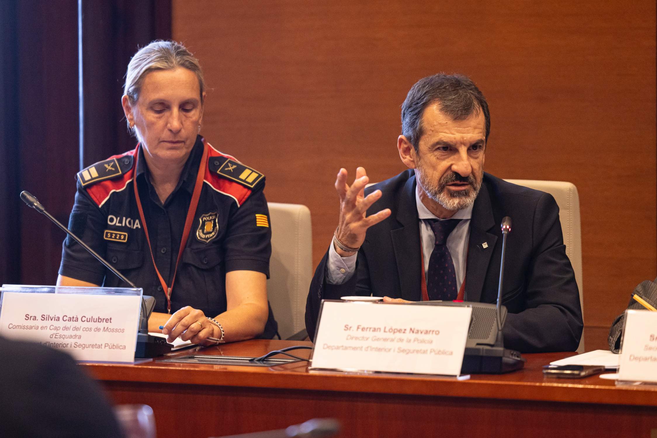 López i Catà recepten des del Parlament "proximitat" i canvis a investigació per fer front al crim organitzat