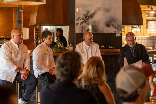 Joel Sala, Rafel Múria, Josep Maria Masó i Benjamin Lana durant una taula rodona al festival Andorra Taste 2026. / Foto: Cedida