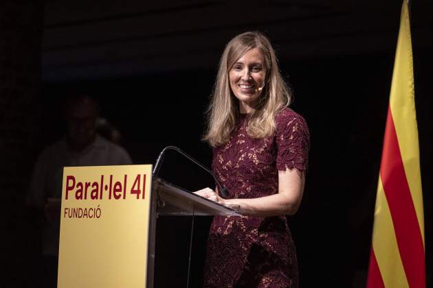 PARAL·LEL 41 Victòria Alsina / Montse Giralt