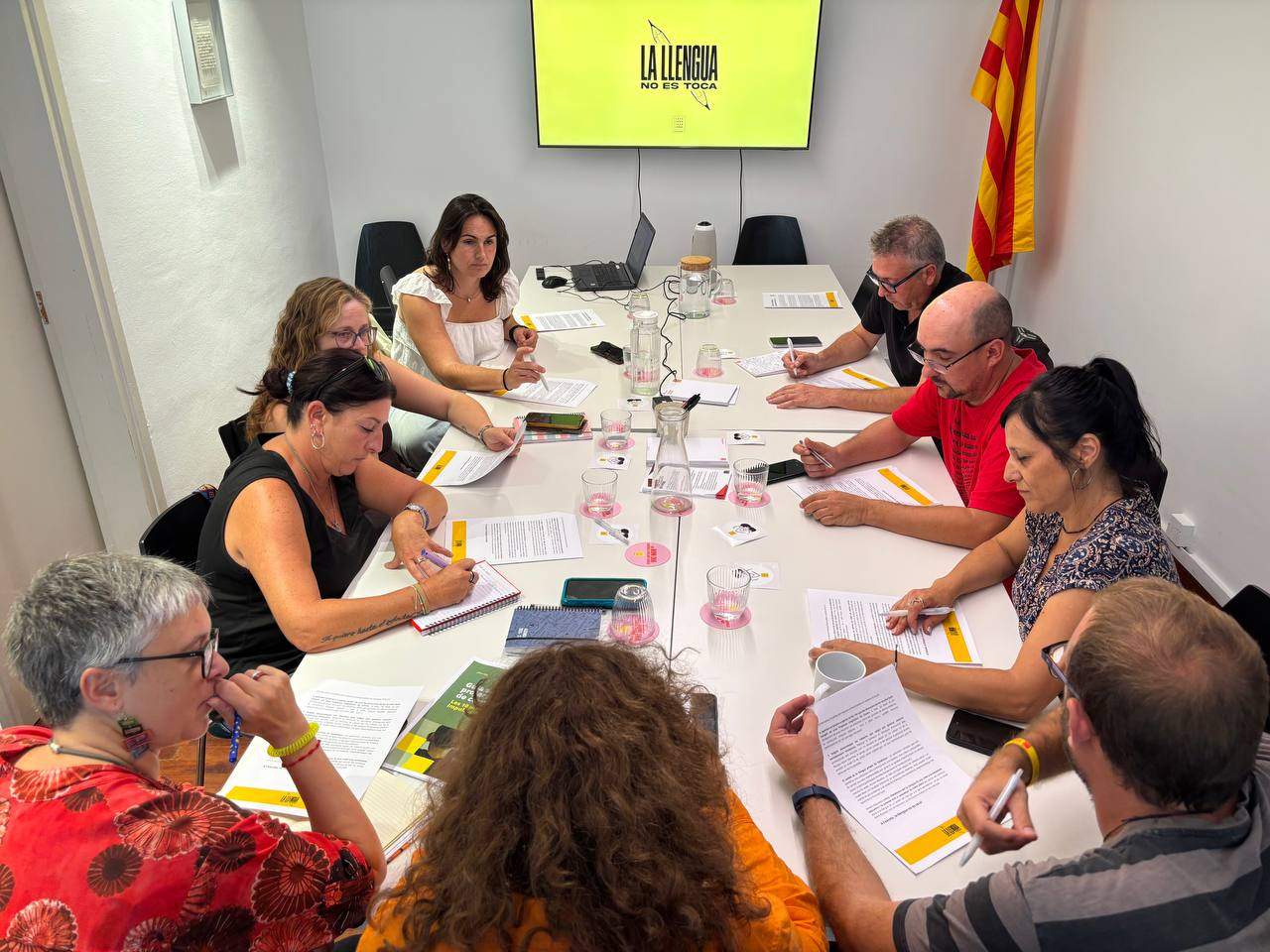 Plataforma per la Llengua impulsa un manifest amb els sindicats per defensar el català a l'escola