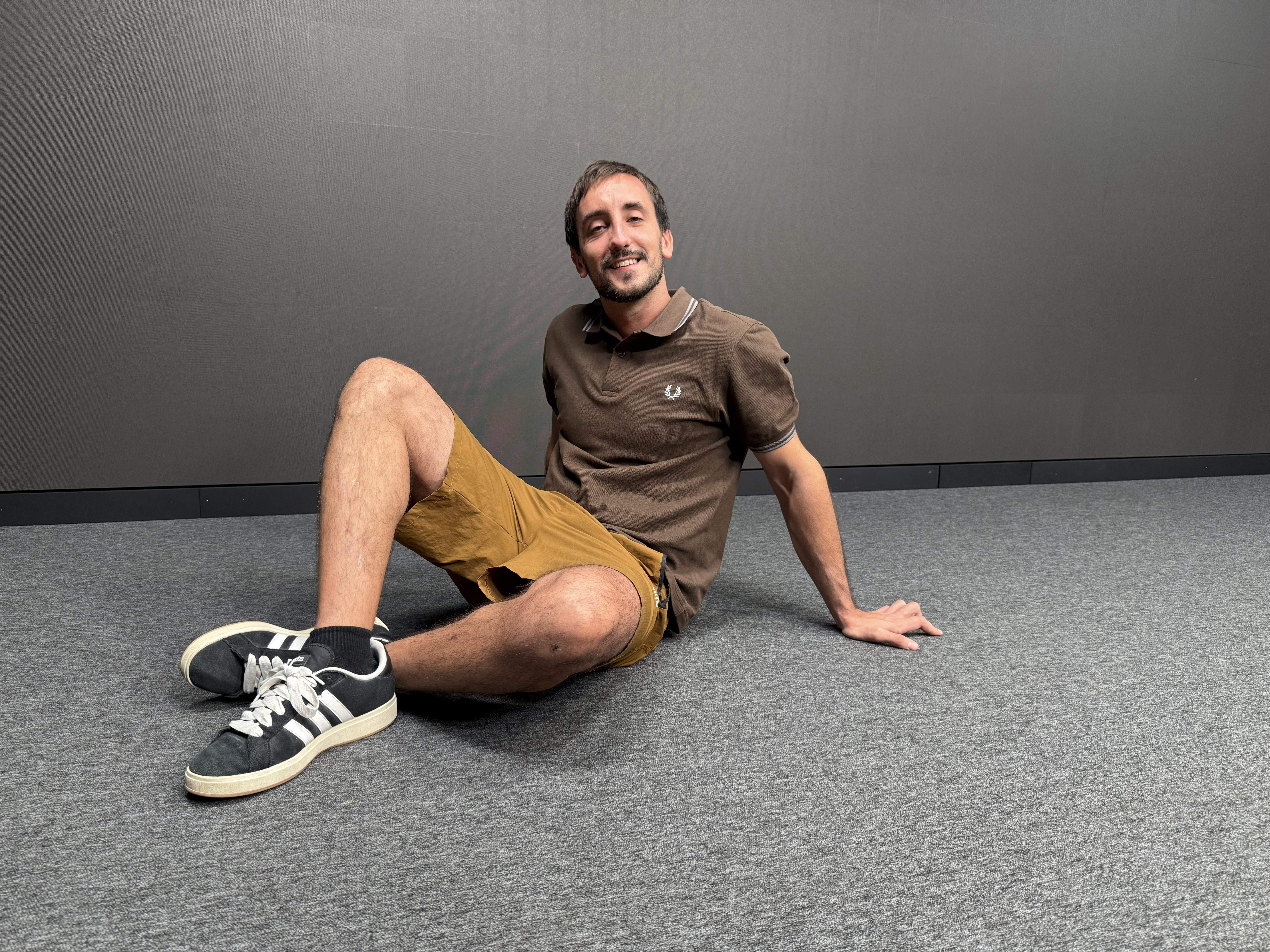 Gil Pratsobrerroca, l'autor d''El joc del silenci' / Foto: Alba Richart Gil Pratsobrerroca, l'autor d''El joc del silenci' / Foto: Alba Richart