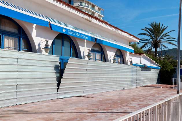 restaurant picnic sitges club del mar enderrocament acn (5) restaurant picnic sitges club del mar enderrocament acn (5)