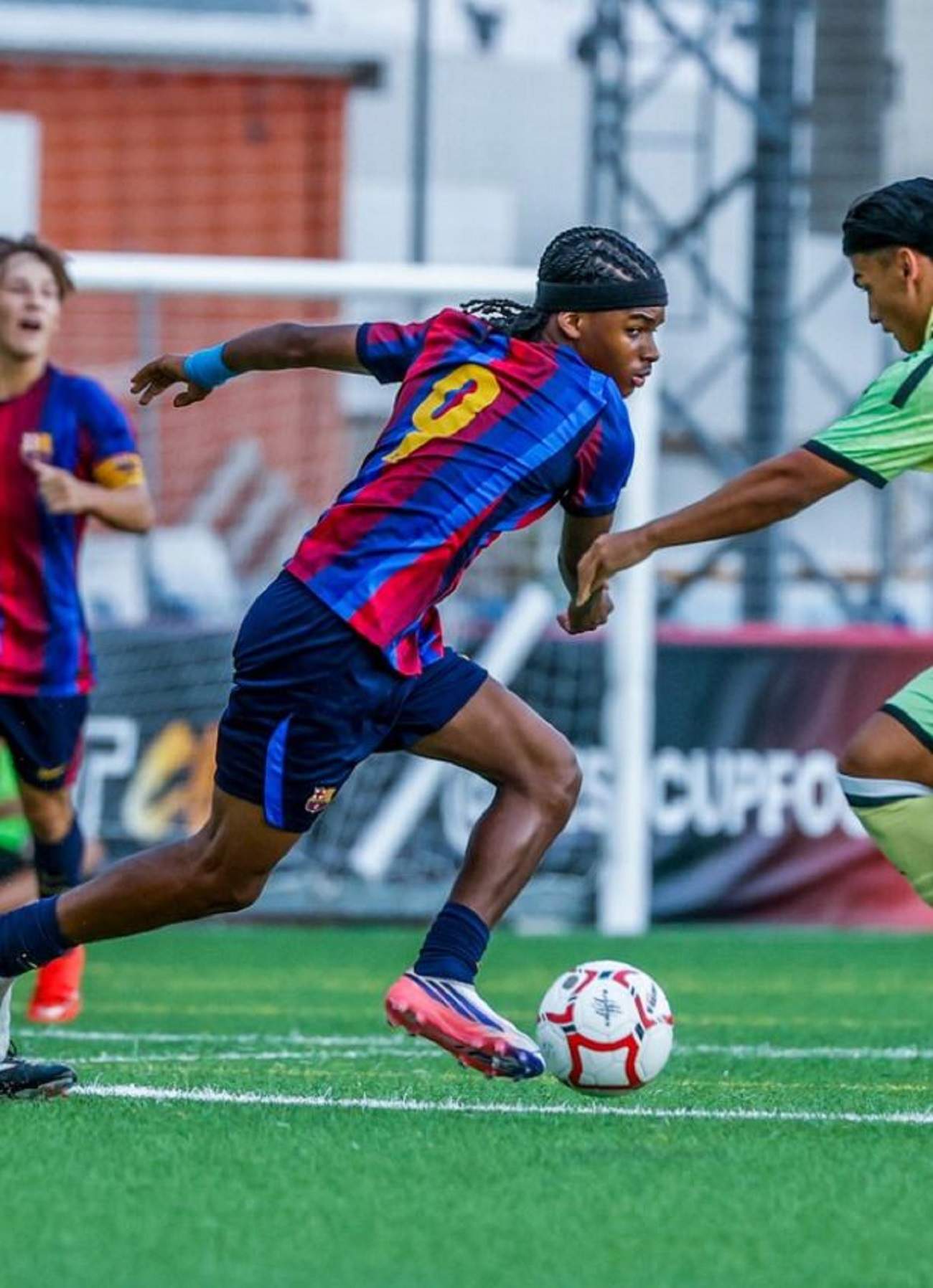 Oficial: el Barça fa una aposta de futur i tanca el fitxatge de la nova perla portuguesa