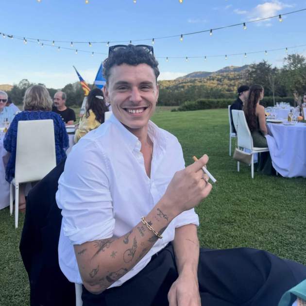 Aron Piper en una boda amb una estelada i una bandera escocesa / Instagram Aron Piper en una boda amb una estelada i una bandera escocesa / Instagram