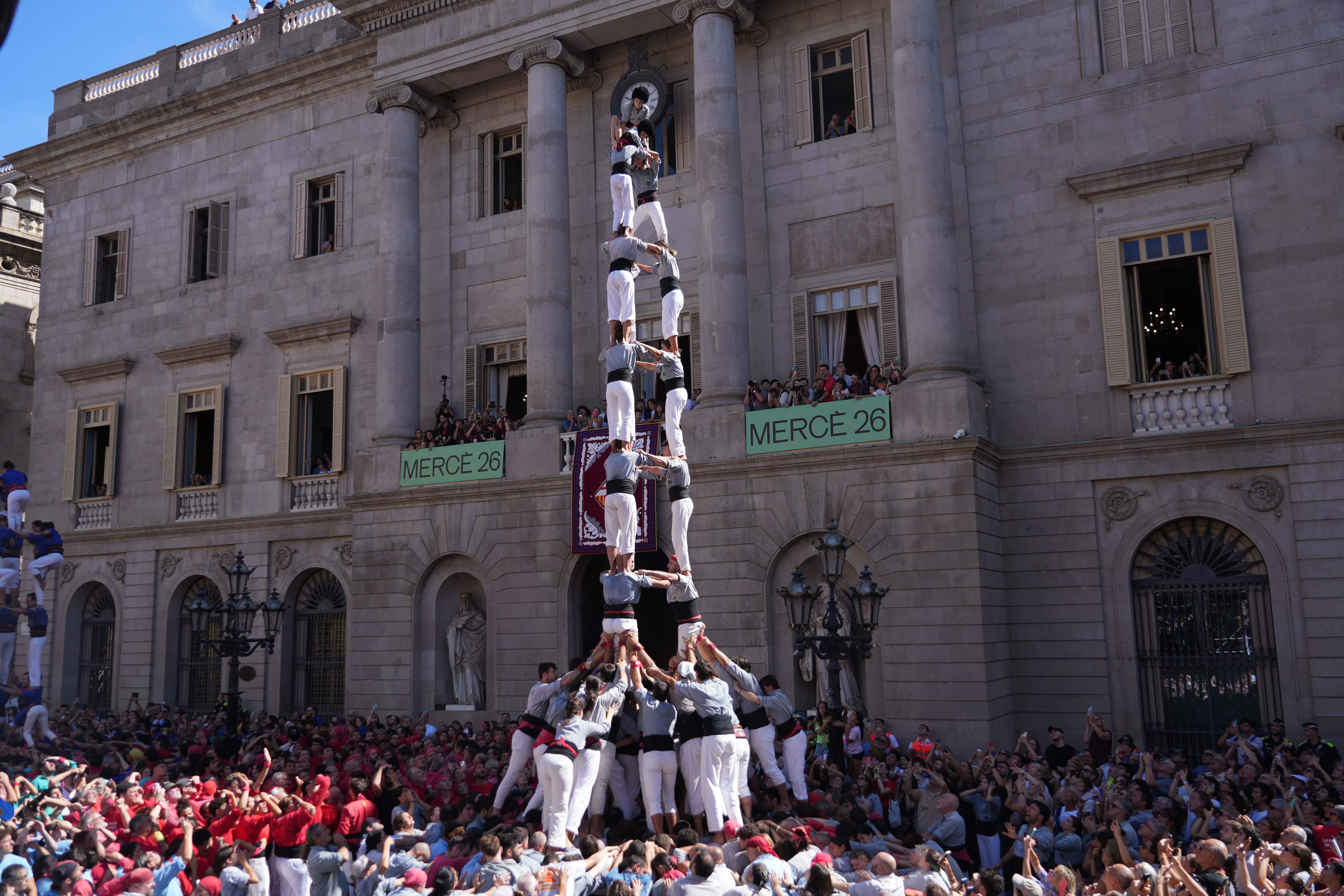 Els Castellers de Sants durant la diada de la Mercè / ACN