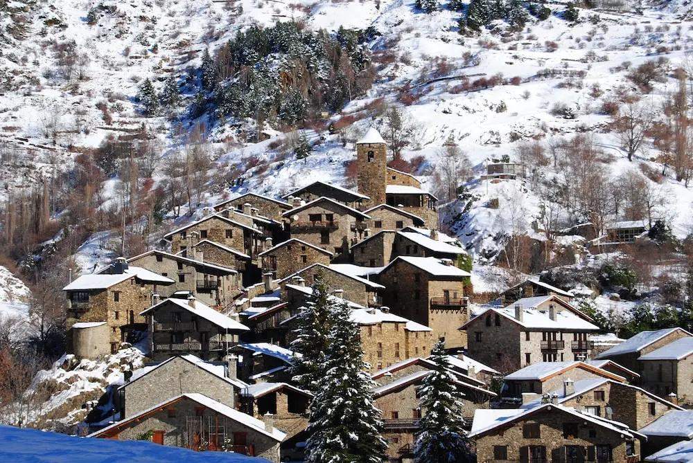 L’encantador poble català al qual només es pot arribar des d’Andorra