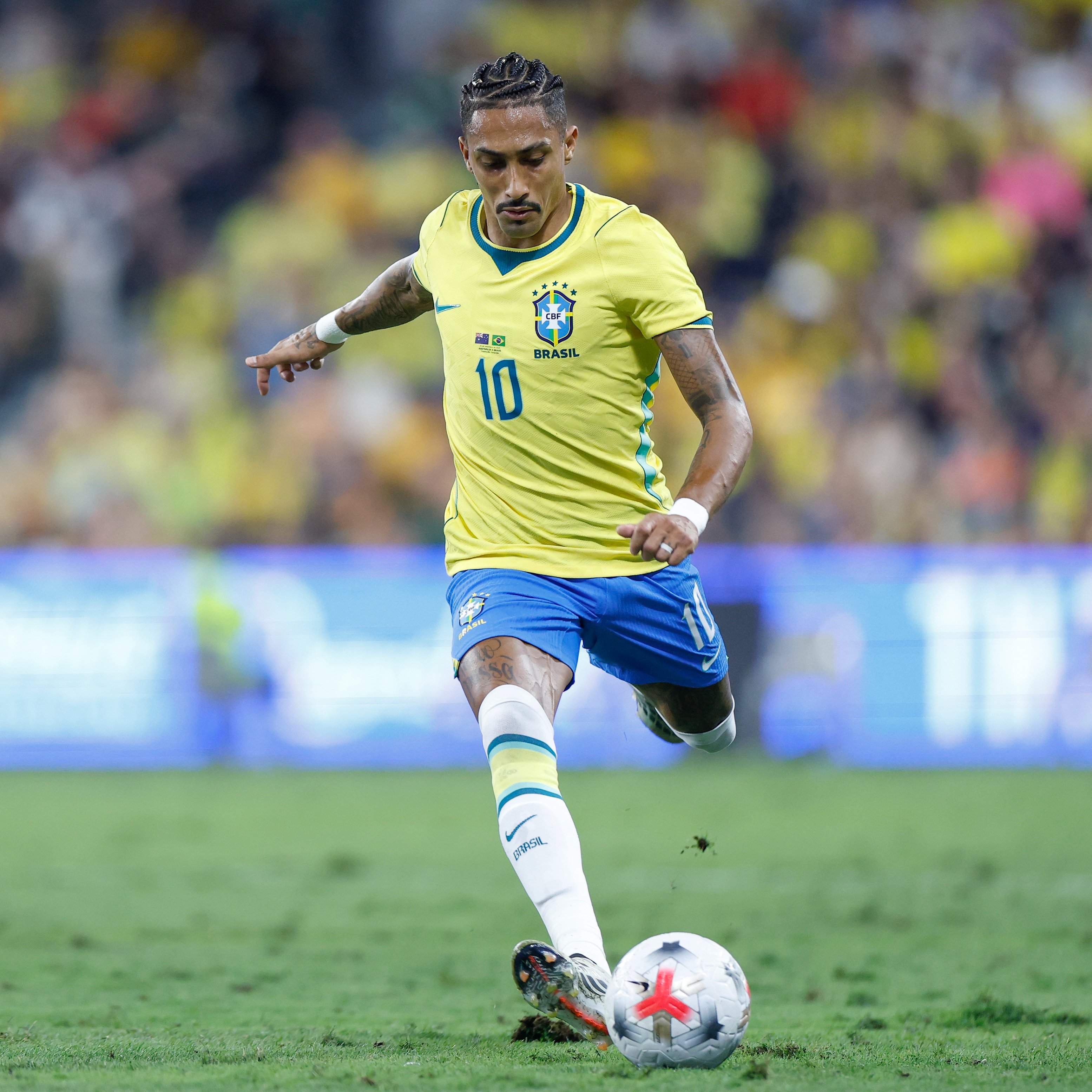 Ancelotti torna a forçar Raphinha amb el Brasil: 95 minuts amb el 10 de Neymar sense lesió