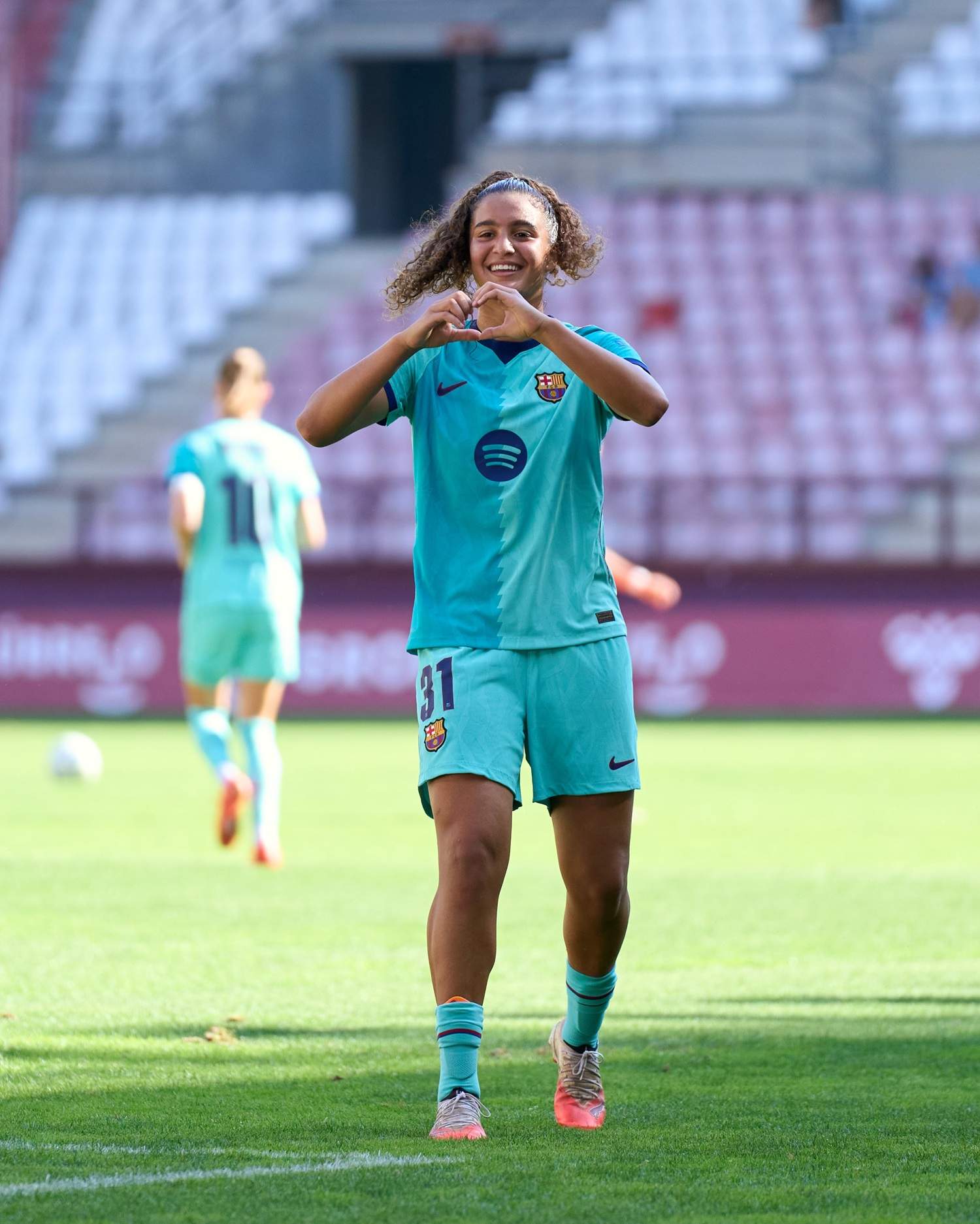 Mayssa Baha supera el rècord de precocitat de Lamine Yamal i fa història al Barça amb 15 anys