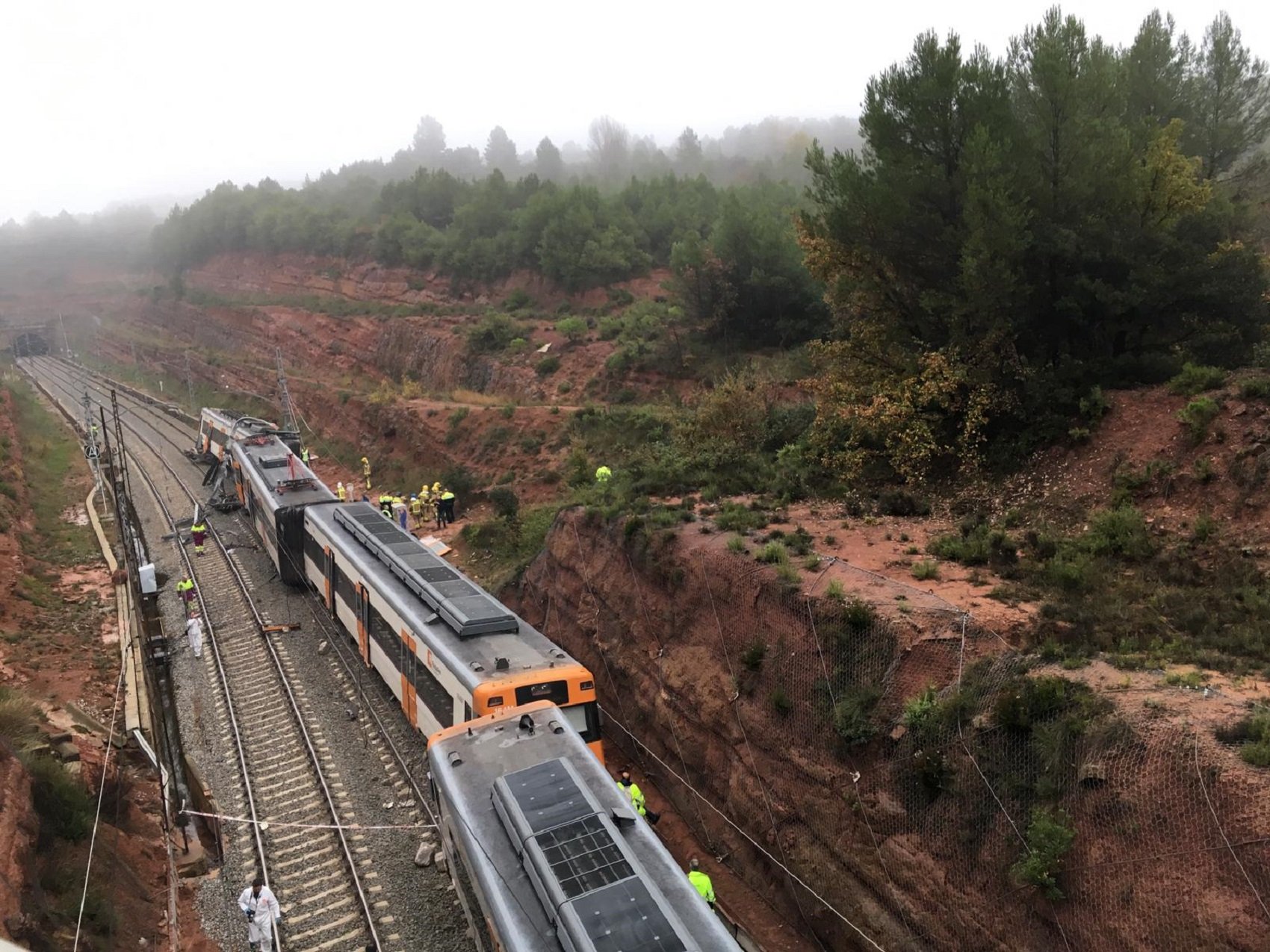 Un mort i diversos ferits lleus per un descarrilament a Vacarisses