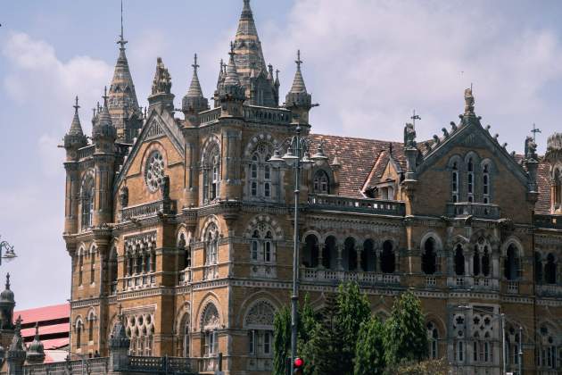 Imatge de l'estació de tren Chhatrapati Shivaji Maharaj Terminus / Foto: Pexels Imatge de l'estació de tren Chhatrapati Shivaji Maharaj Terminus / Foto: Pexels