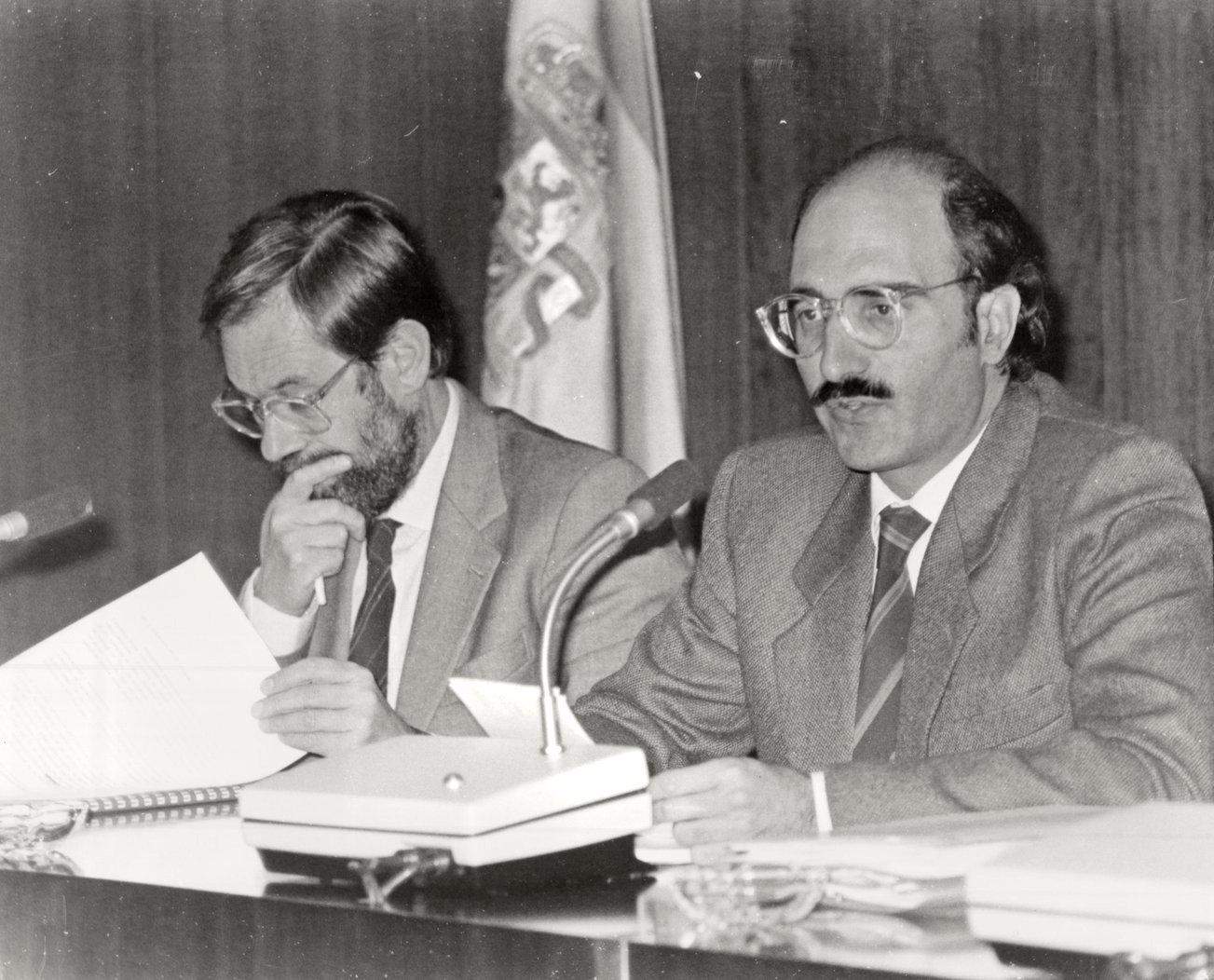 Mor Julián García Vargas, ministre de Defensa i Sanitat amb Felipe González