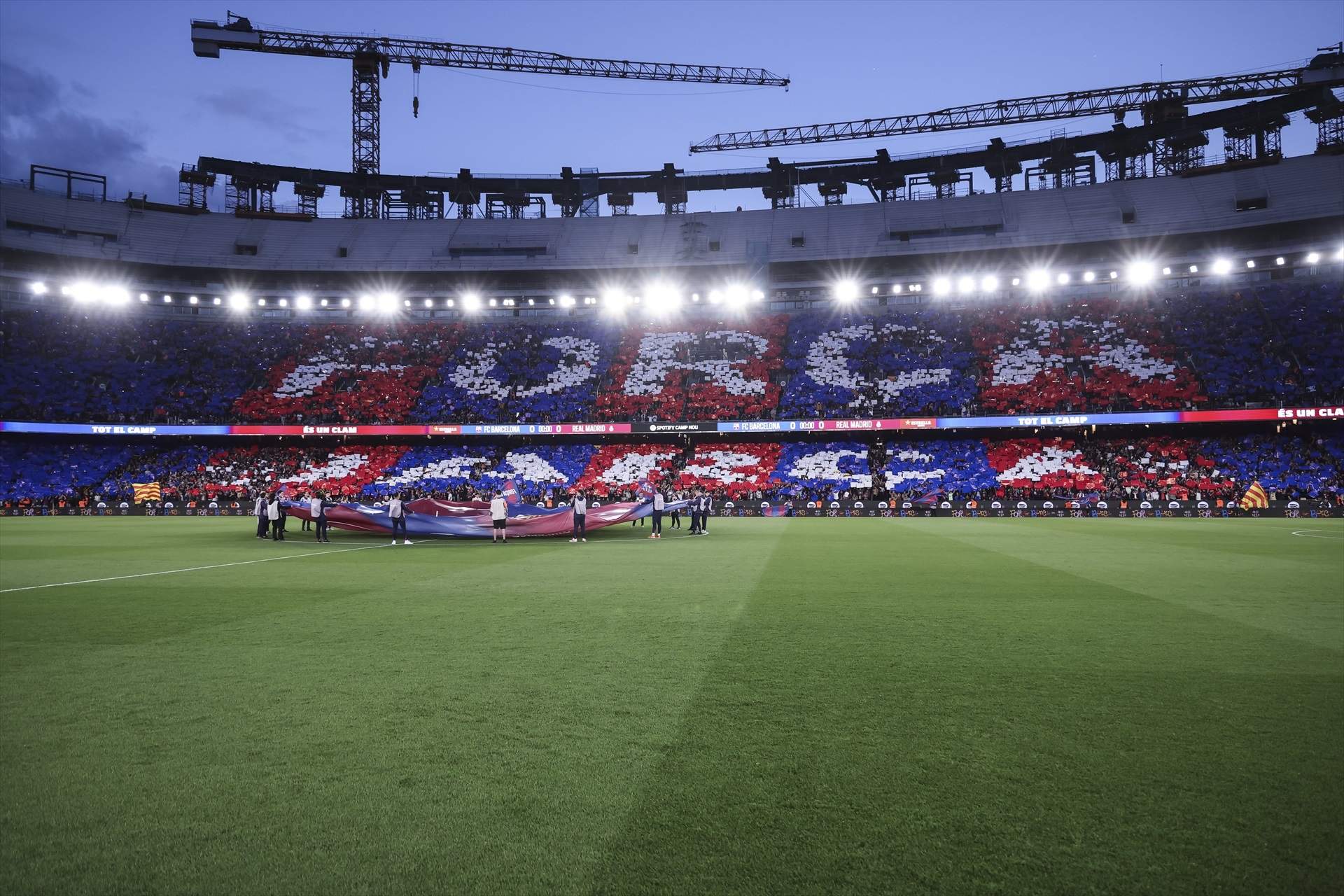 Indignació pel preu abusiu de les entrades del Barça - Reial Madrid a l'Spotify Camp Nou