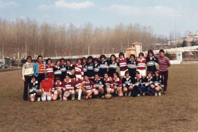 Foto de grup de l'equip de Les Cranques i de l'equip femení rival / Foto: UVic Foto de grup de l'equip de Les Cranques i de l'equip femení rival / Foto: UVic