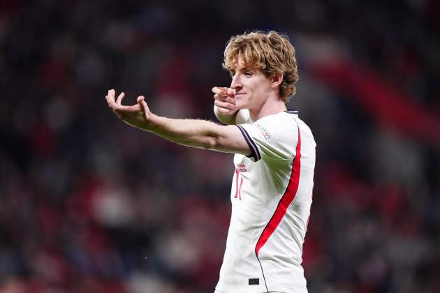 Anthony Gordon celebra un gol amb l'Anglaterra / Foto: EFE Anthony Gordon celebra un gol amb l'Anglaterra / Foto: EFE