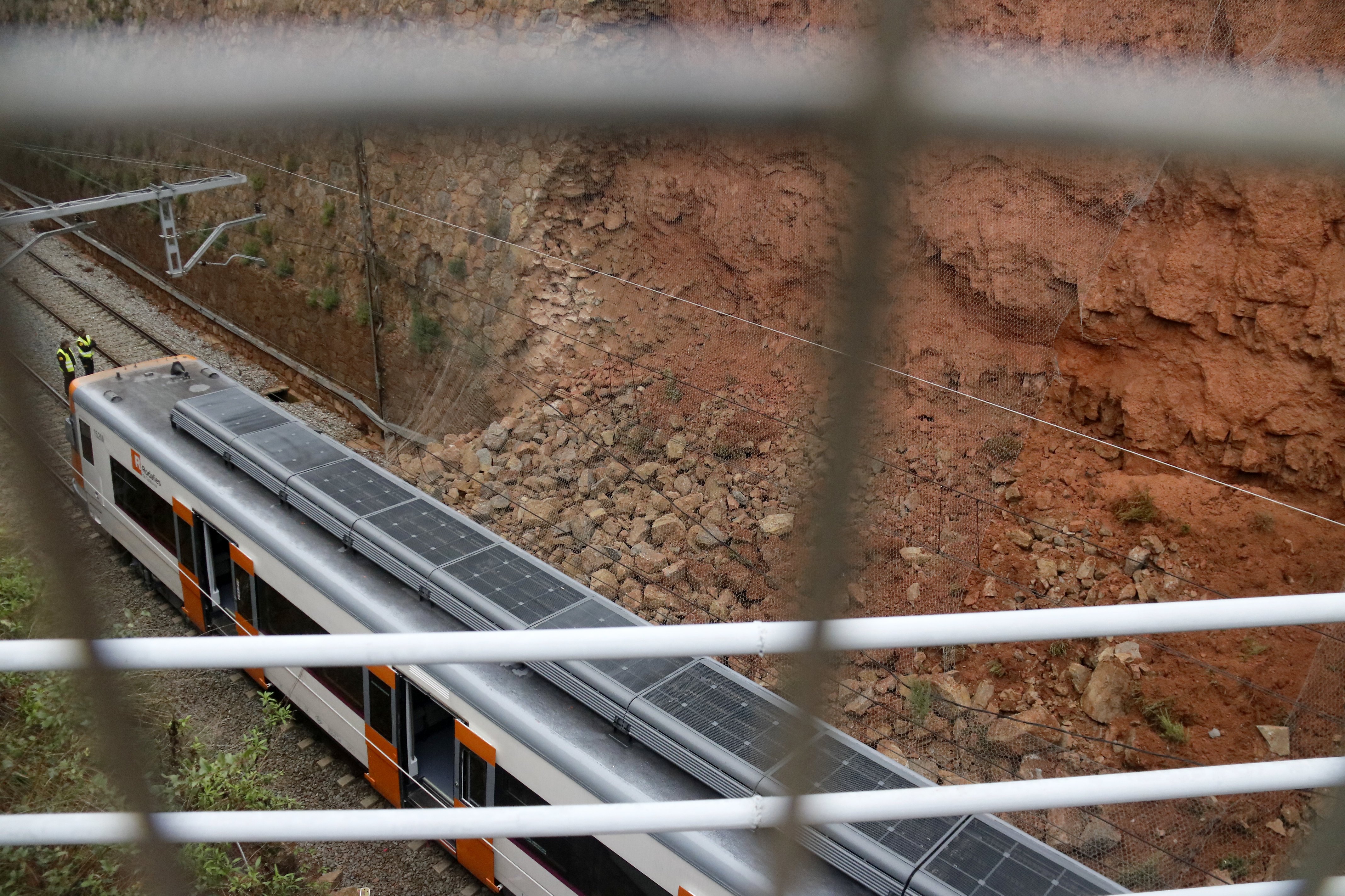 Fomento investigará el desprendimiento del accidente de tren de Vacarisses