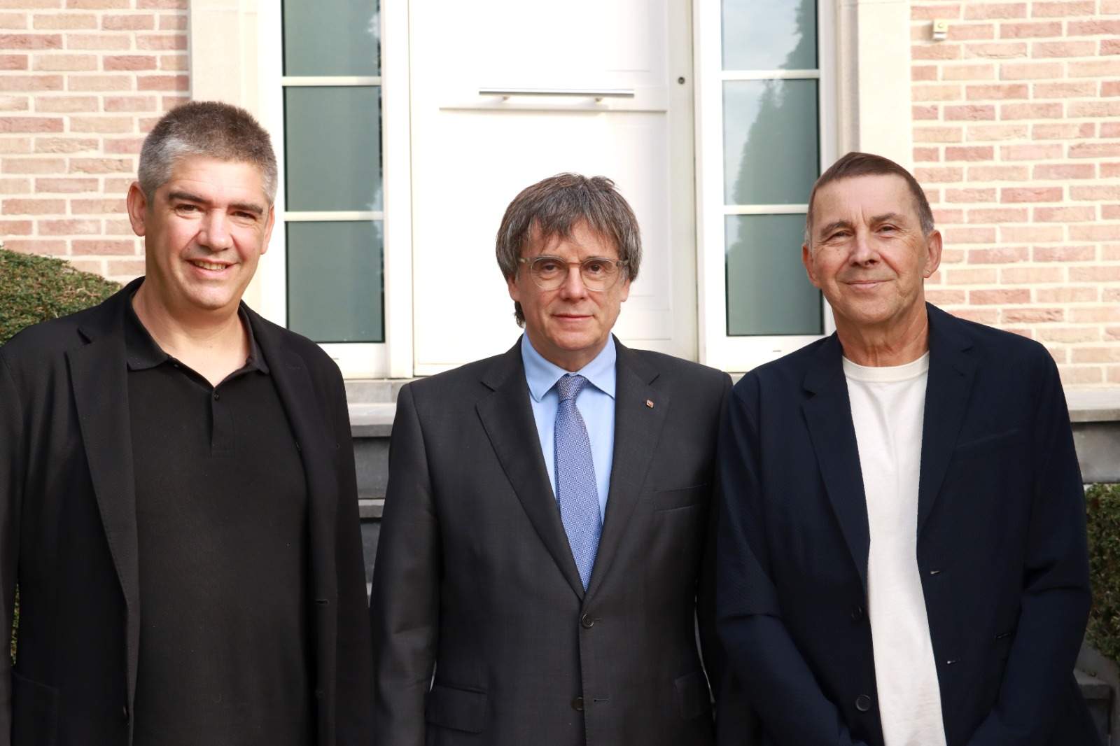 Puigdemont i Otegi reclamen el reconeixement de Catalunya i Euskal Herria com a nacions