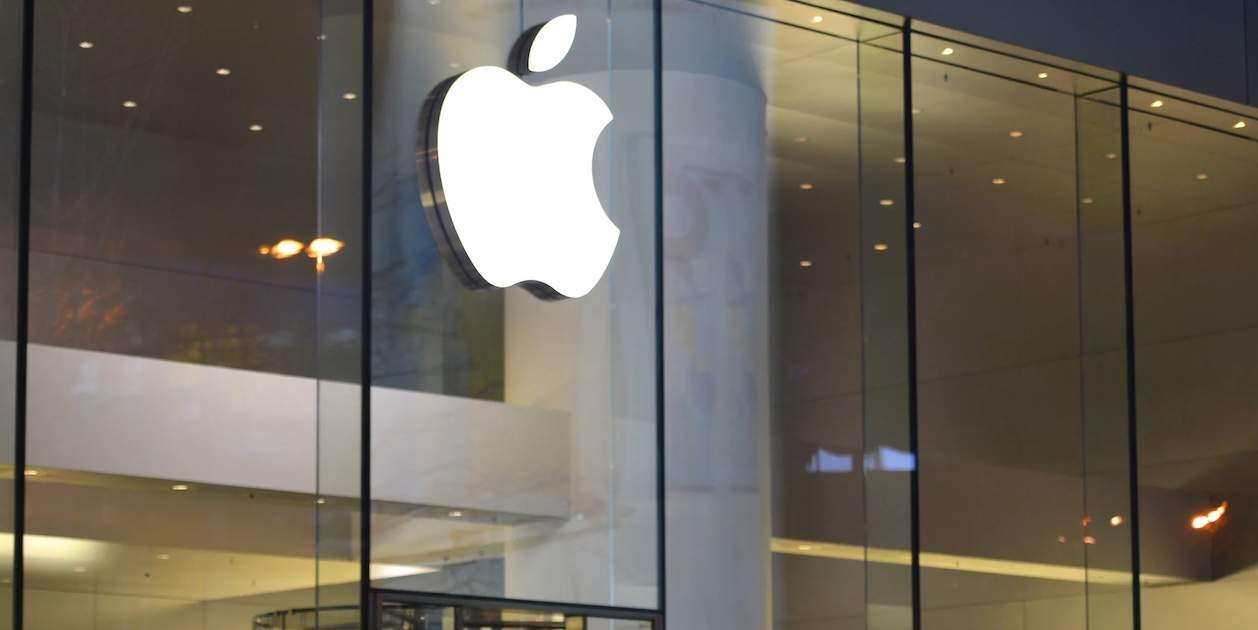 Las Apple Store de todo el mundo están recibiendo cajas con un mensaje: "No abrir"