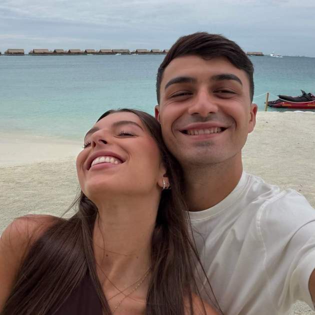 Pedri i Alejandra Dorta a Maldives / Instagram