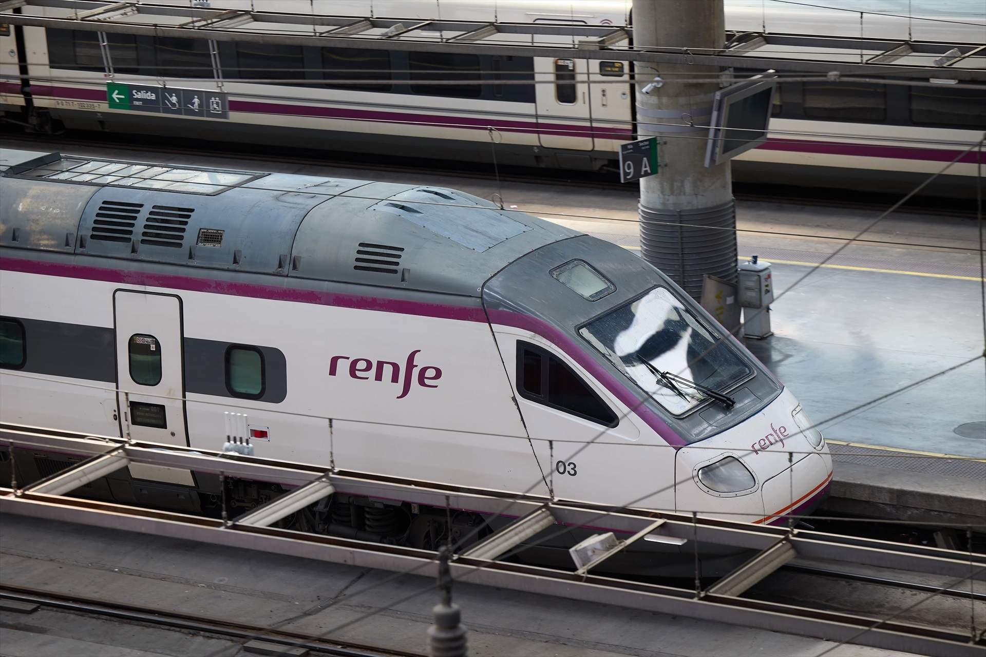 Renfe suspende trenes del corredor mediterráneo entre Catalunya y el País Valencià por las fuertes lluvias