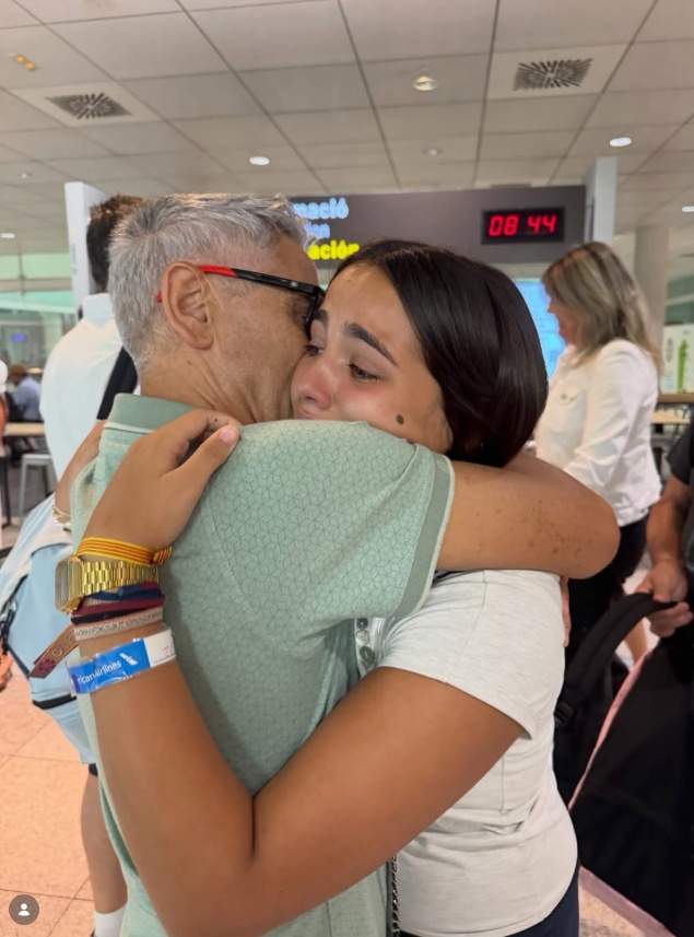 Fiona i Arcadi Alibés a l'aeroport, Ig Fiona i Arcadi Alibés a l'aeroport, Ig