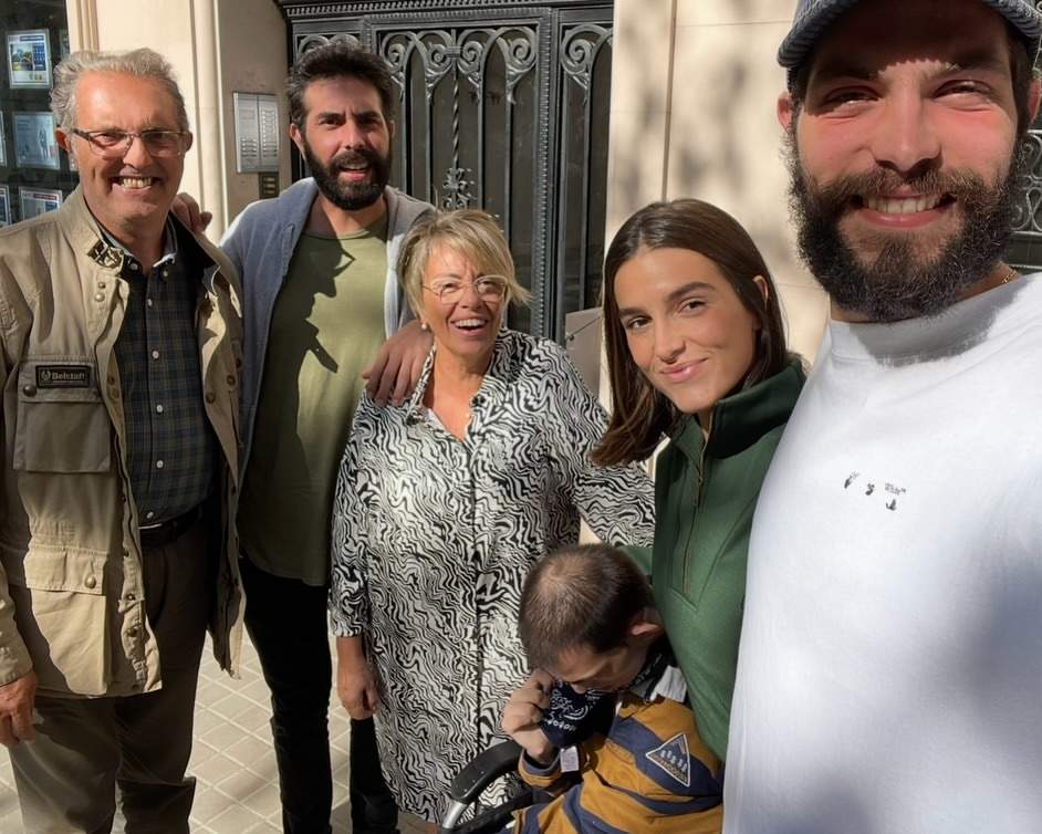 Gemma Pinto amb els seus pares i els seus germans / Instagram Gemma Pinto amb els seus pares i els seus germans / Instagram