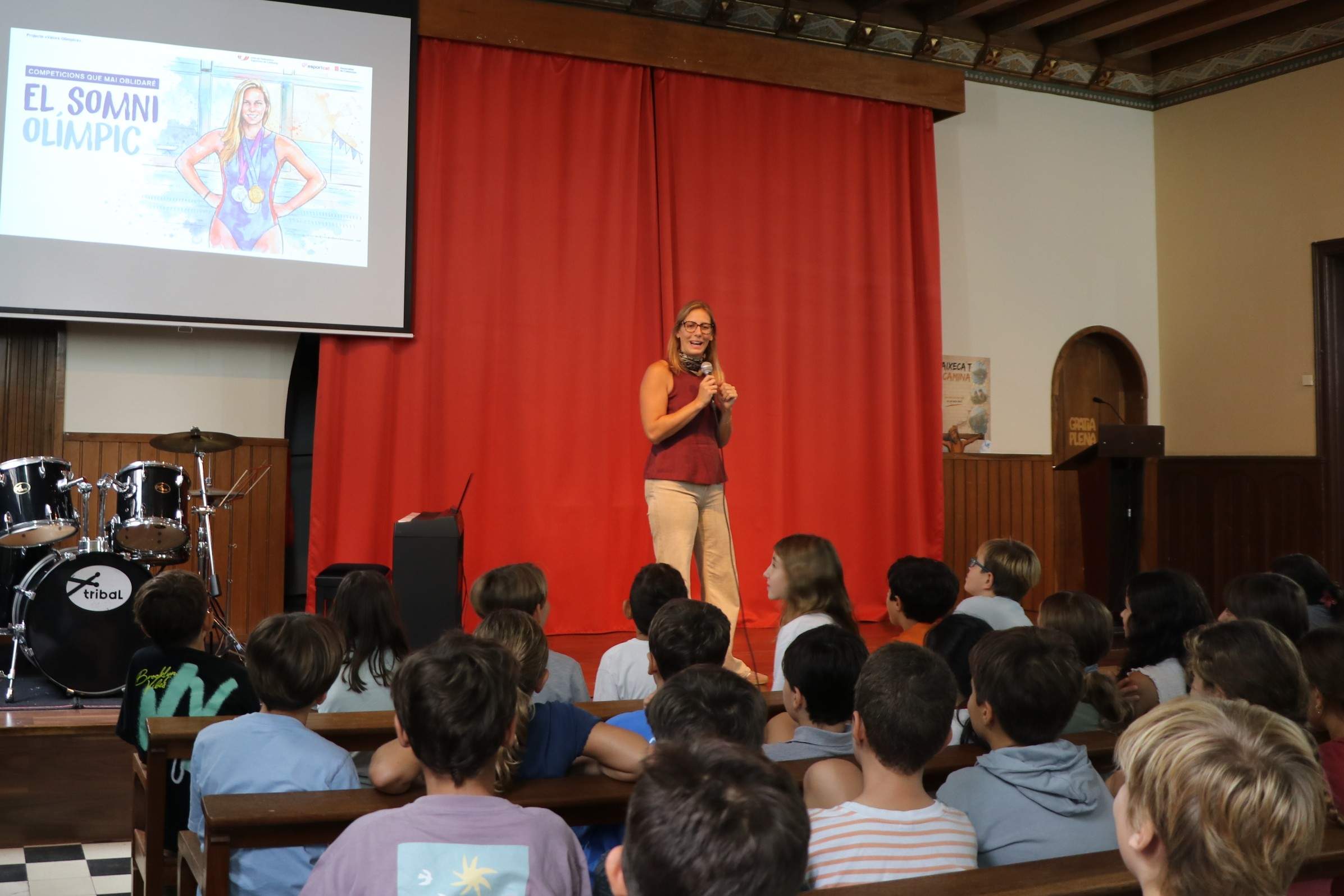 Marta Bach y la UFEC protagonizan la primera sesión del proyecto Valors Olímpics