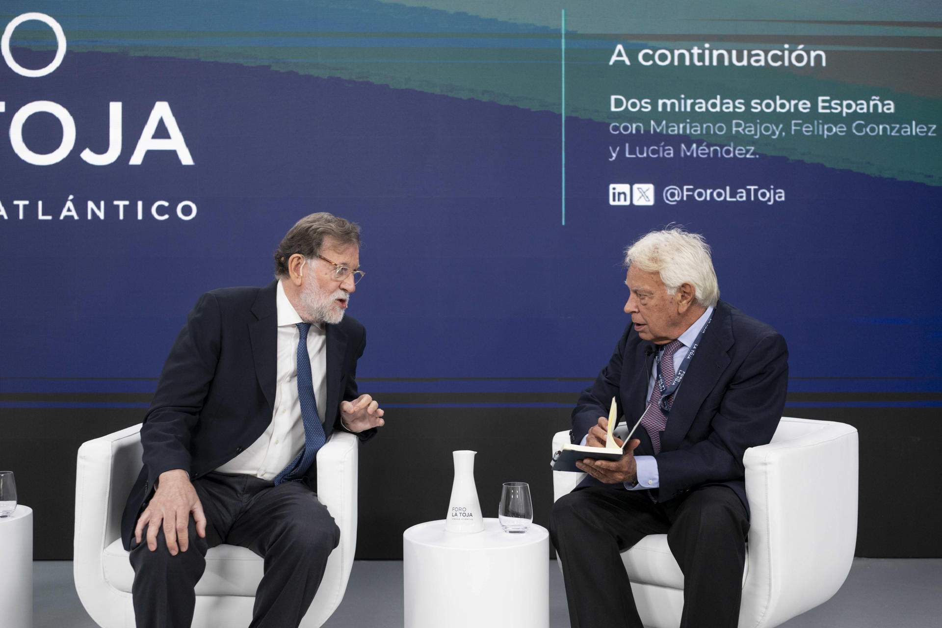 Mariano Rajoy i Felipe González, a La Toja (EFE) Mariano Rajoy i Felipe González, a La Toja (EFE)