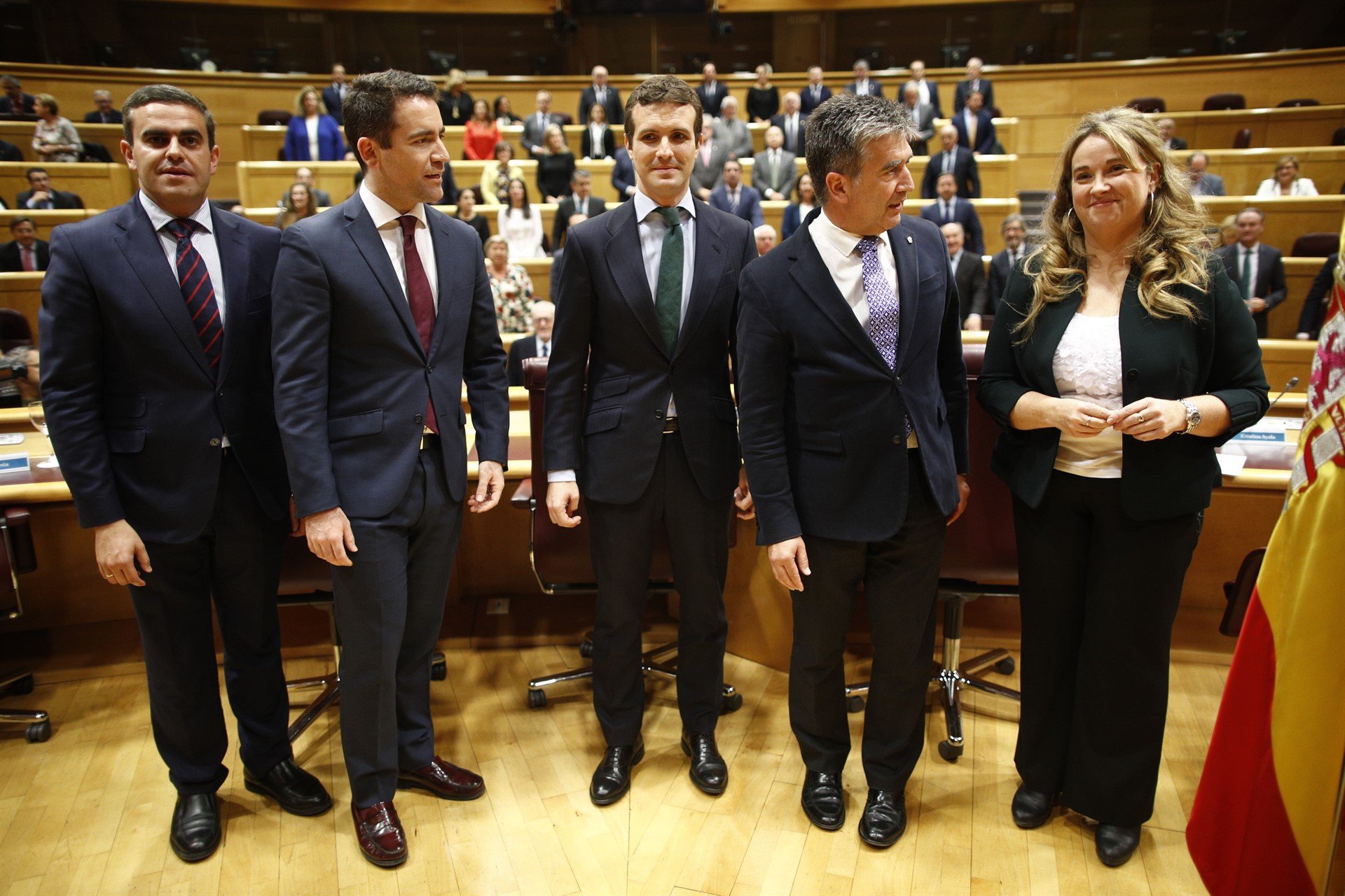 El PP elimina el grupo de whatsapp de sus senadores después del mensaje de Cosidó