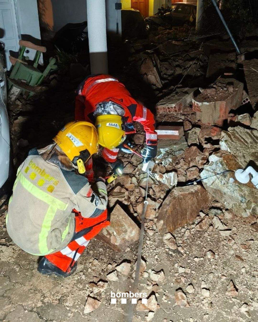 Afectacions mur contencio Alella Bombers temporal