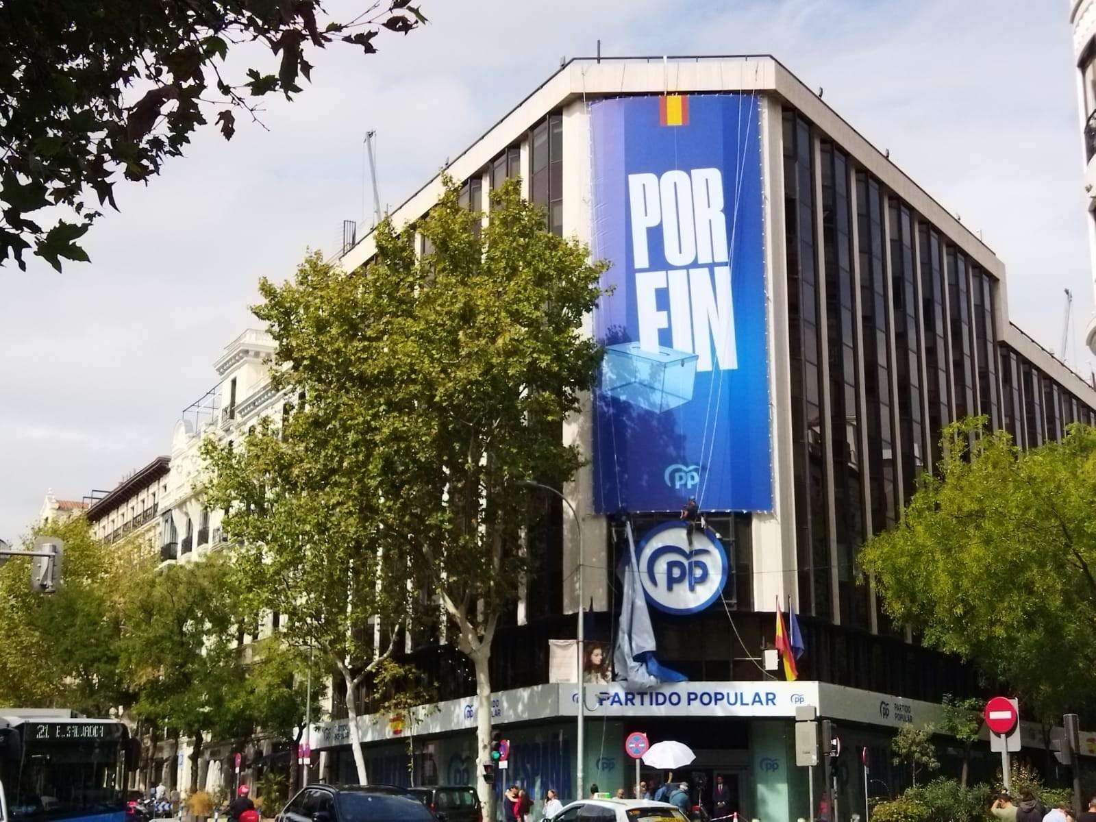 Elona PP seu Gènoca Por fin campanya electoral 29N EP Elona PP seu Gènoca Por fin campanya electoral 29N EP