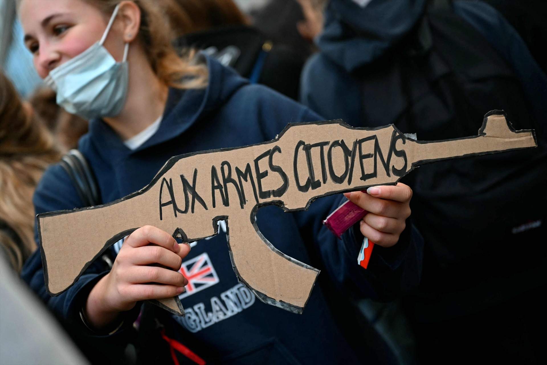 La revolta estudiantil sacseja França: per què han sortit els joves als carrers?