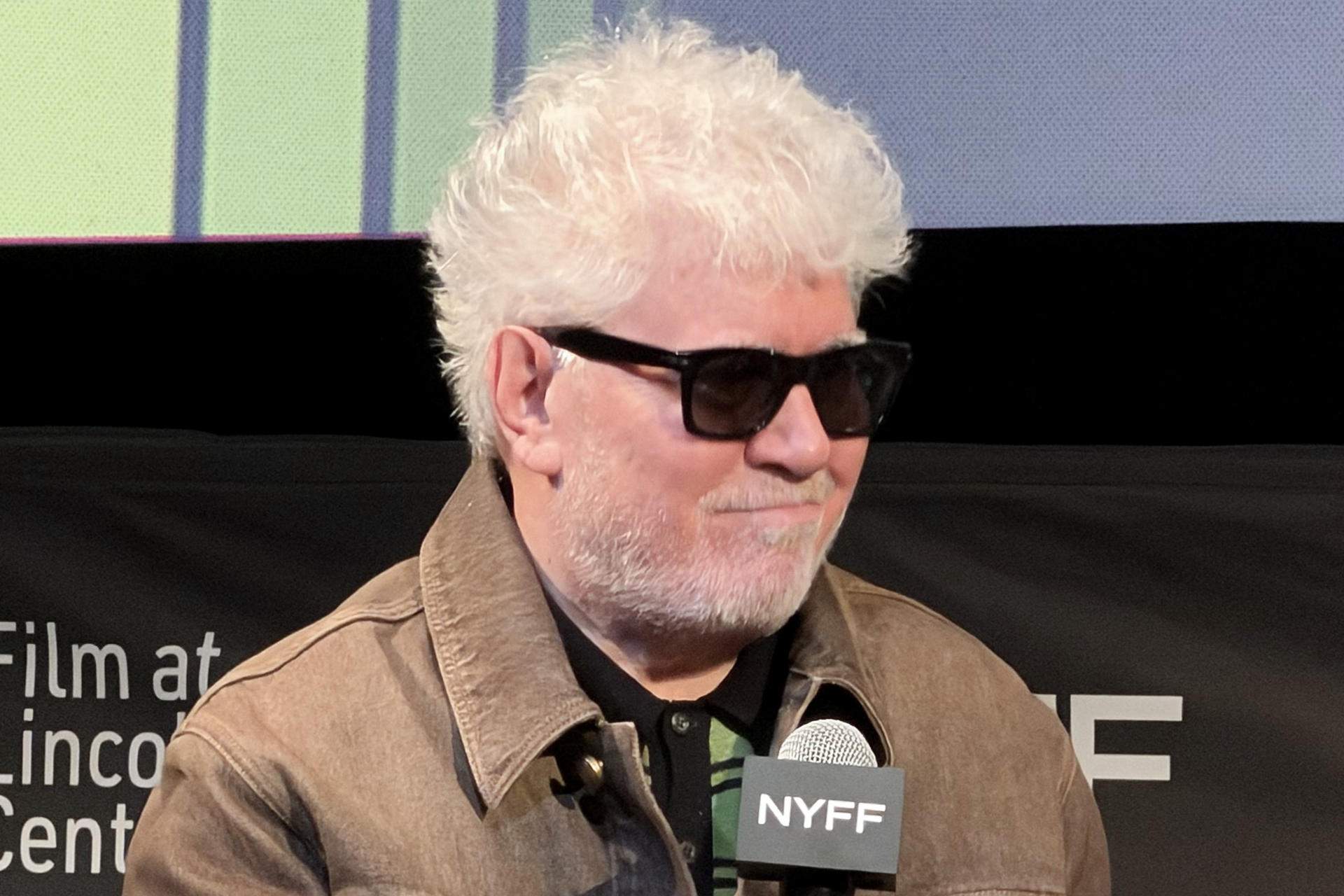 Almodóvar vol portar 'Peixos', d'Eva Baltasar, al cinema, però dubta que trobi actrius "prou valentes"