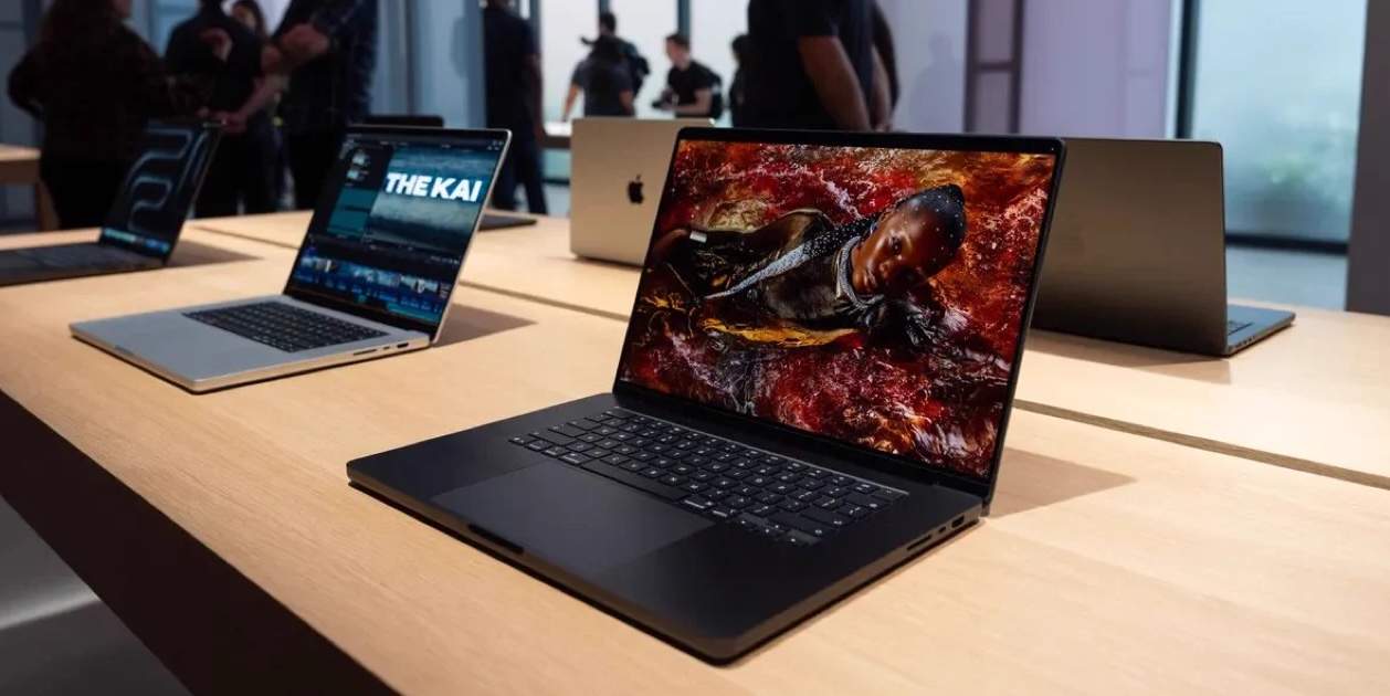 macOS 27 té gestos tàctils ocults que farà servir el MacBook Ultra tàctil