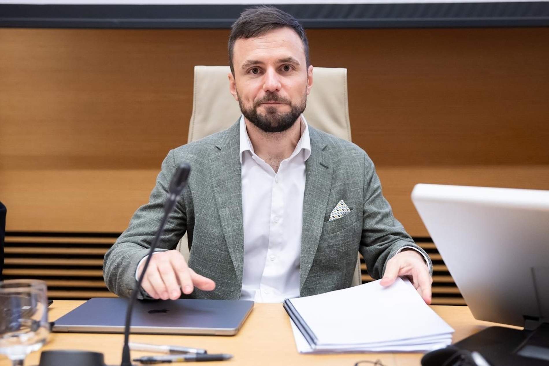 Qui és Diego Rubio, l'home de Sánchez que va veure la finestra d'oportunitat en el desnonament de Maricarmen