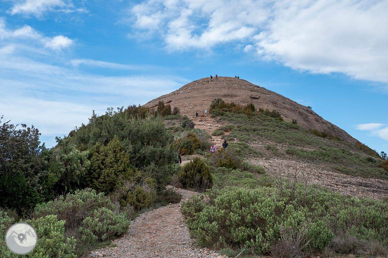 La excursión a una hora en coche desde Barcelona perfecta para el otoño: cima con vistas privilegiadas