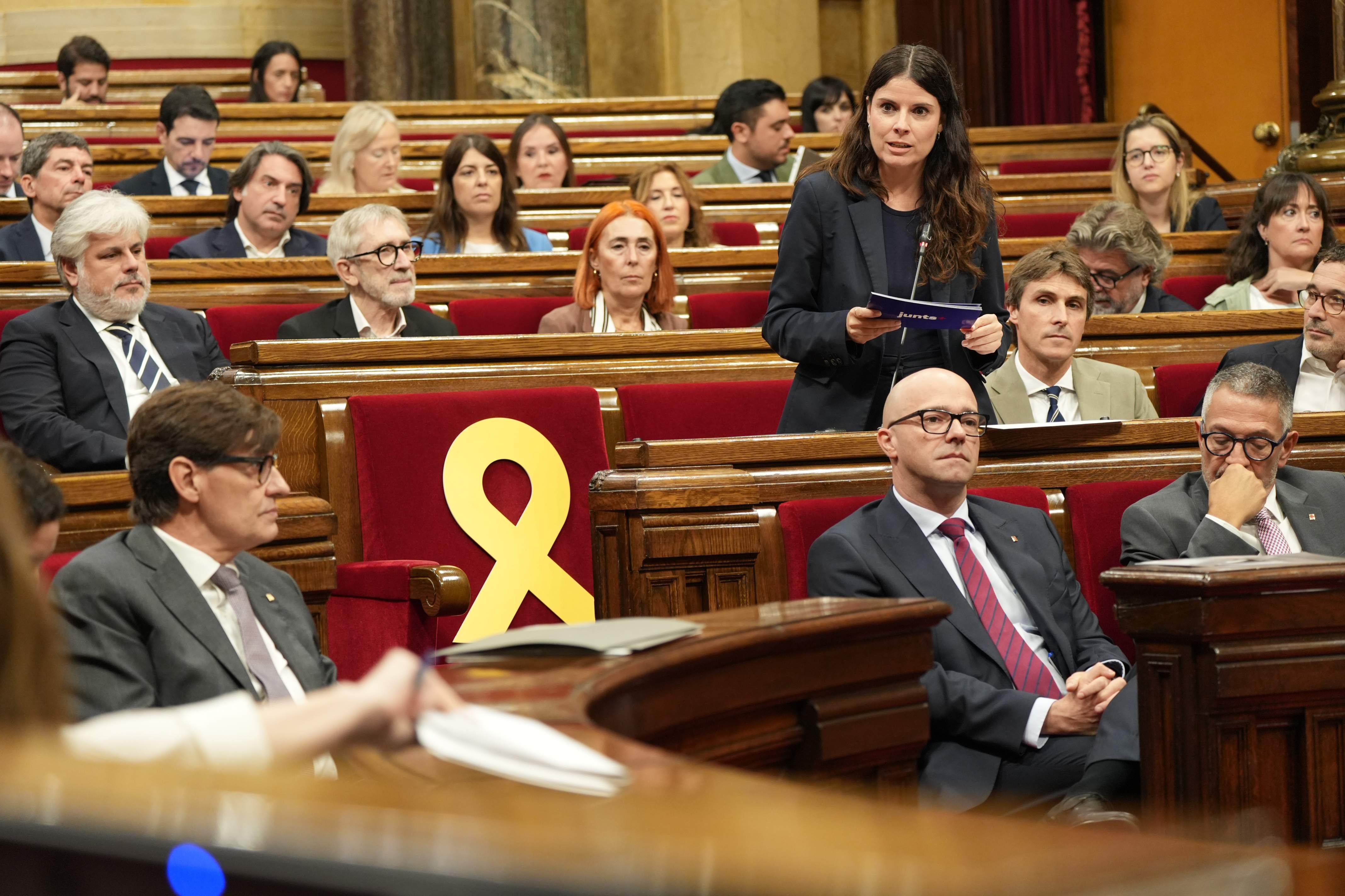 La campanya de les eleccions espanyoles del 29N irromp sense embuts al Parlament