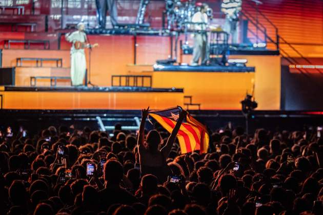 concert oques grasses estadi olímpic lluis companys acn concert oques grasses estadi olímpic lluis companys acn