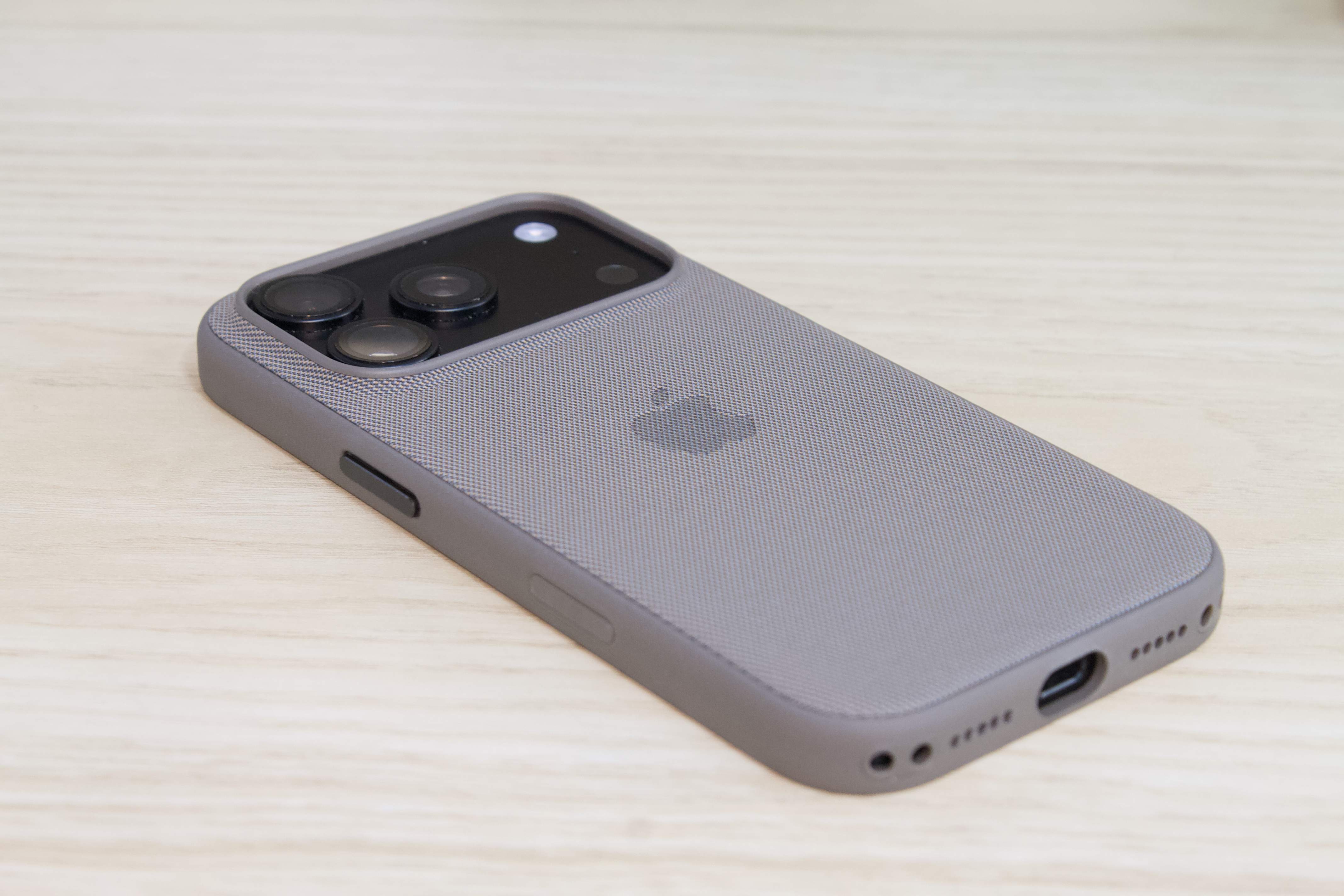 funda techwoven iphone