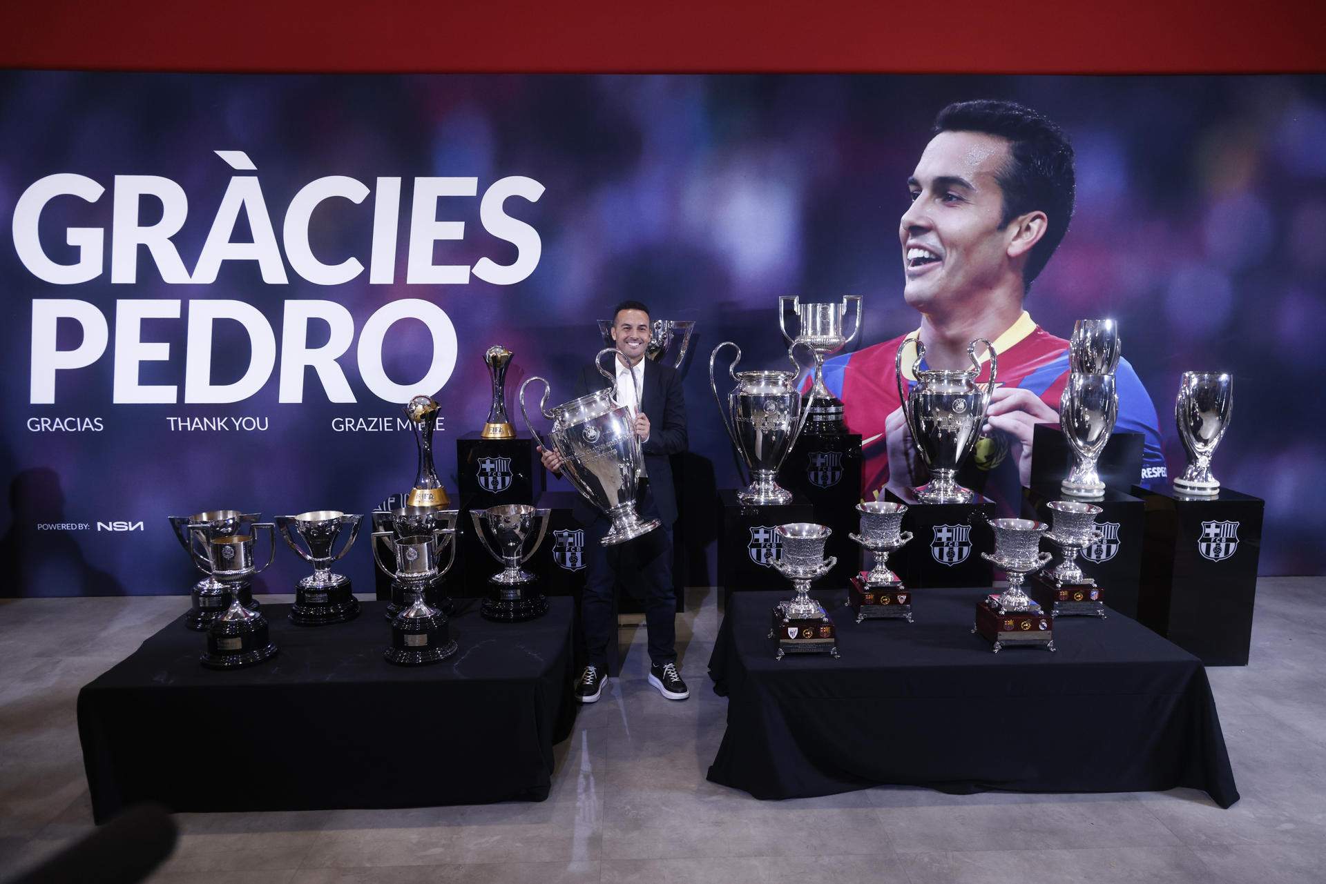 Pedro s'acomiada del futbol amb el Barça al cor: "Guardiola ha estat un pare per a mi"