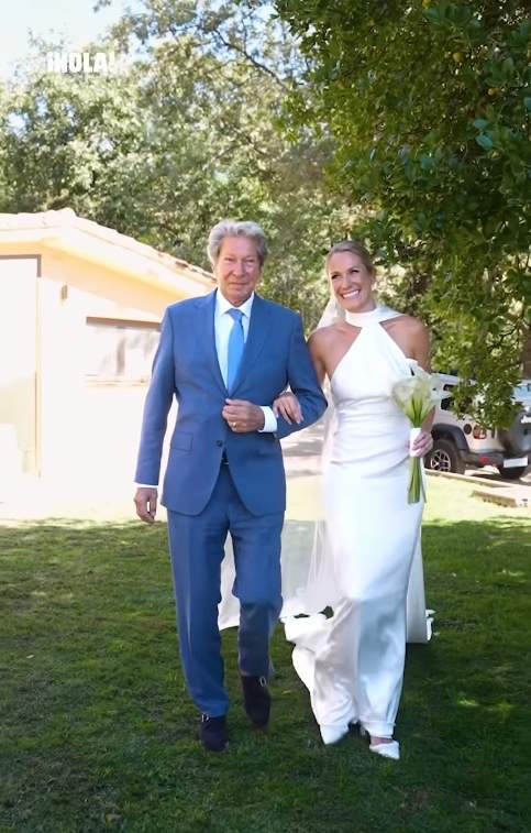 Pascalle Paerel arribant a la boda /Instagram @holacom Pascalle Paerel arribant a la boda /Instagram @holacom
