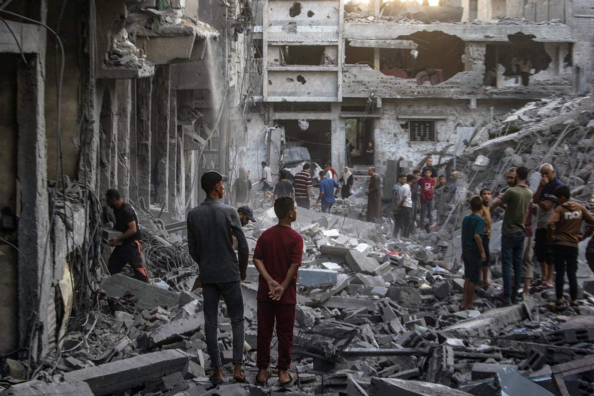 L'alto el foc a Gaza compleix un any amb 1.500 morts més i la segona fase encara bloquejada