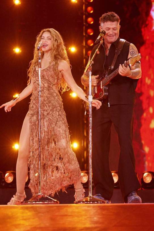 Shakira y Alejandro Sanz cantando juntos 'La tortura' en Madrid / Instagram