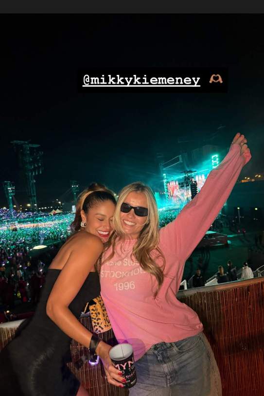 Natalia Belloli y Mikky Kiemeney en el concierto de Shakira / Instagram