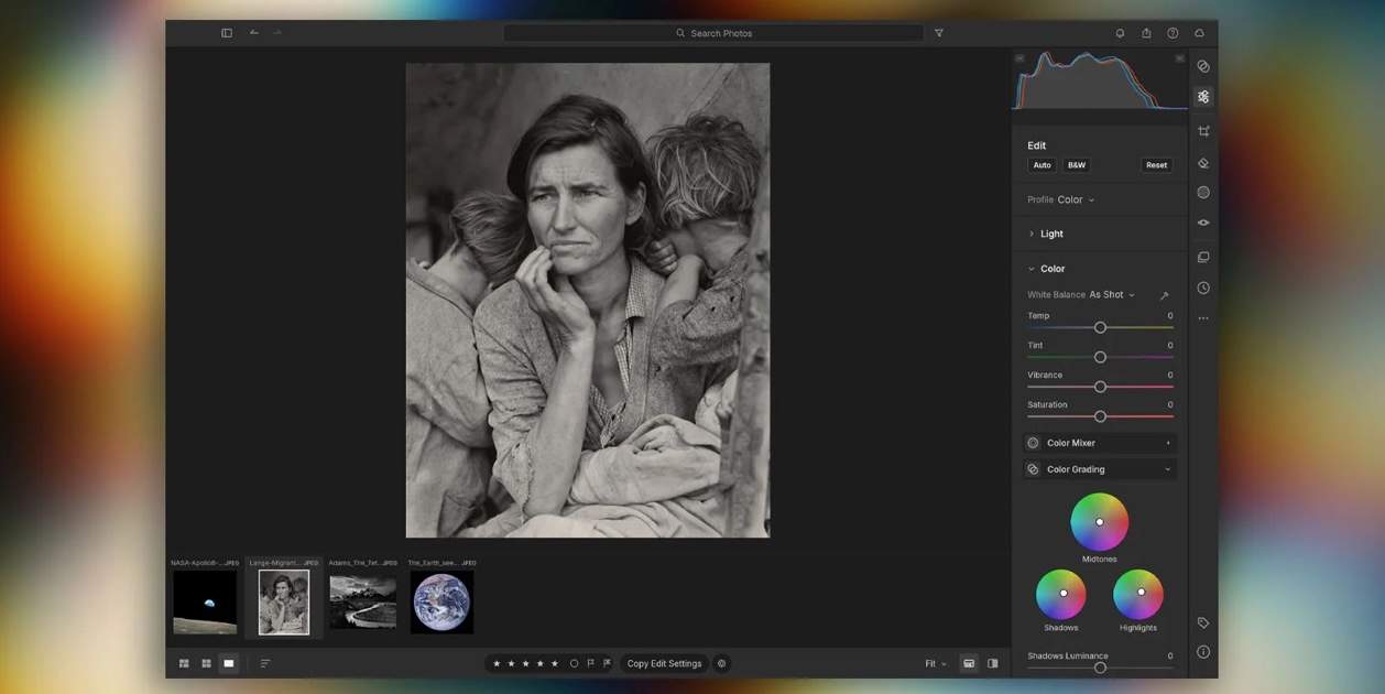 Un desarrollador utiliza la IA para crear alternativas gratuitas a Photoshop, Premiere y Lightroom