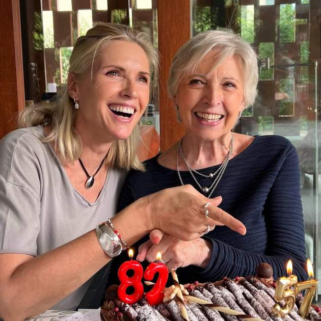 Judit Mascó y su madre Glòria bromean sobre la edad de cada una / Instagram