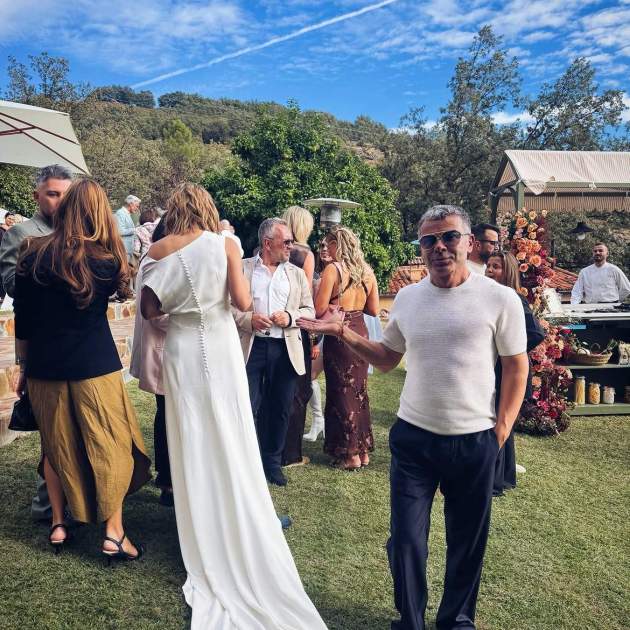 El look de Jorge Javier Vázquez a la boda de Pascalle Paerel / Instagram El look de Jorge Javier Vázquez a la boda de Pascalle Paerel / Instagram