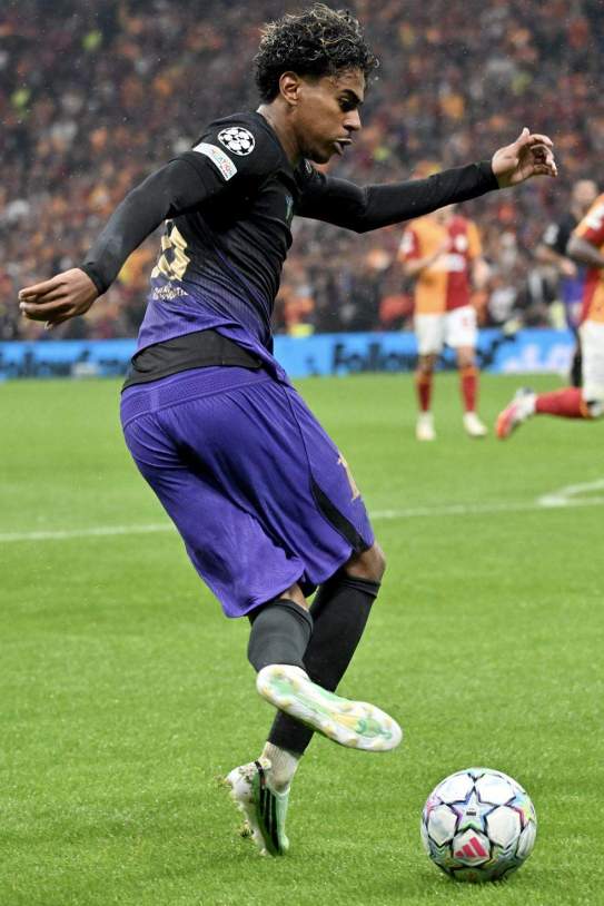 Lamine Yamal Galatasaray Barça / Foto: EFE Lamine Yamal Galatasaray Barça / Foto: EFE